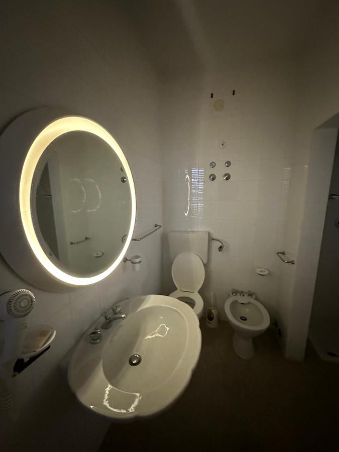 Hotel Atena Чиро-Марина Экстерьер фото