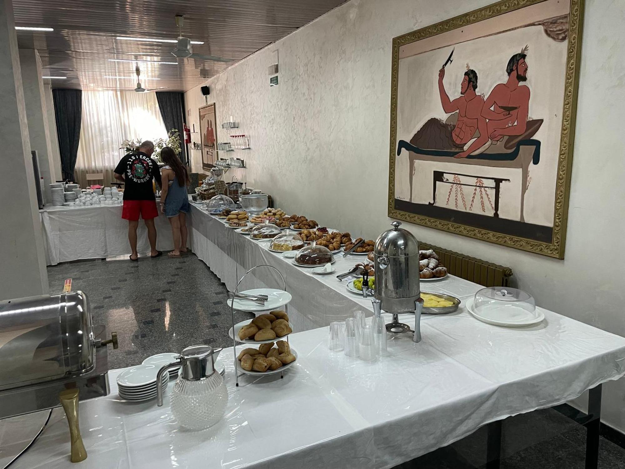 Hotel Atena Чиро-Марина Экстерьер фото