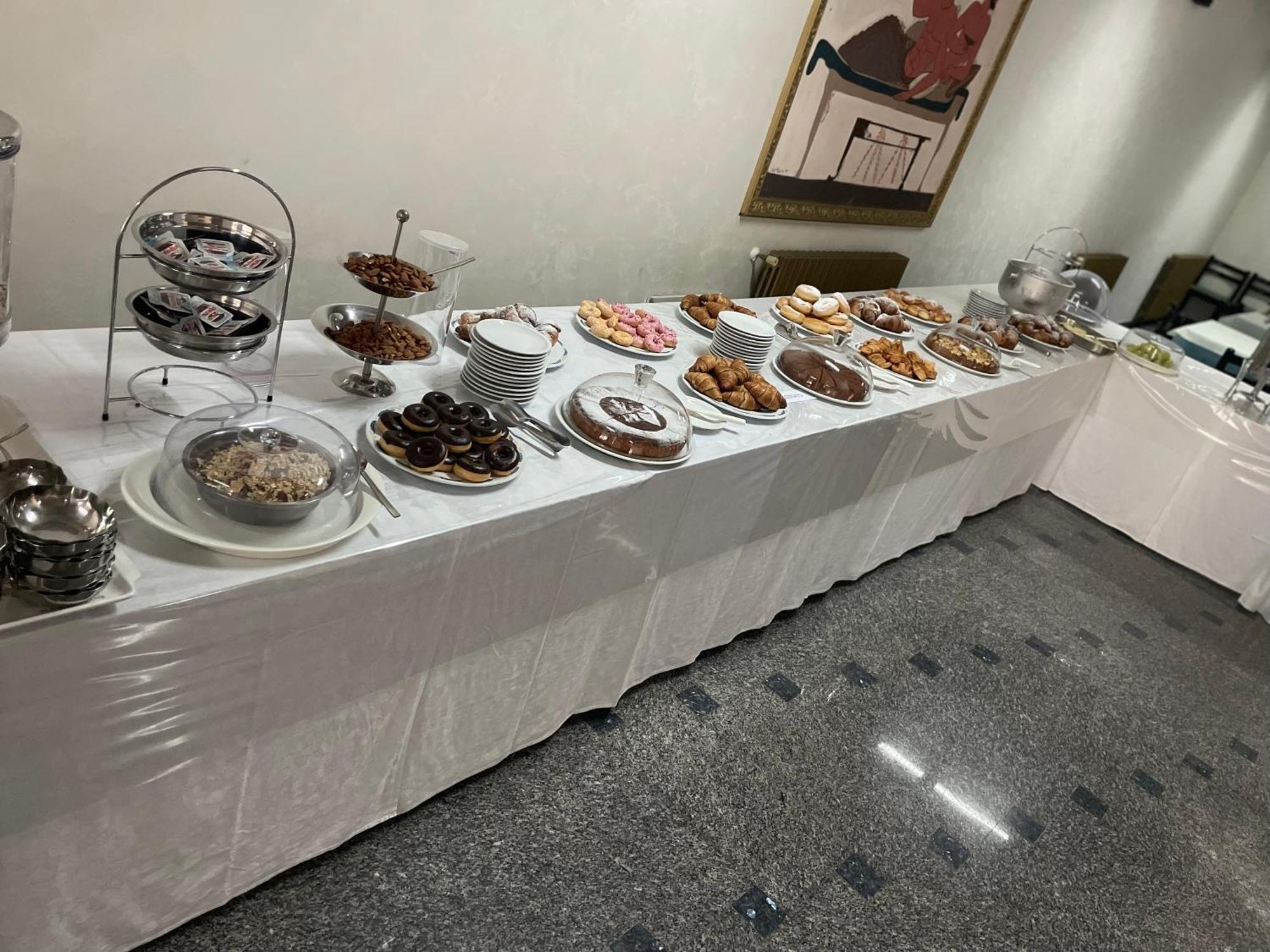 Hotel Atena Чиро-Марина Экстерьер фото